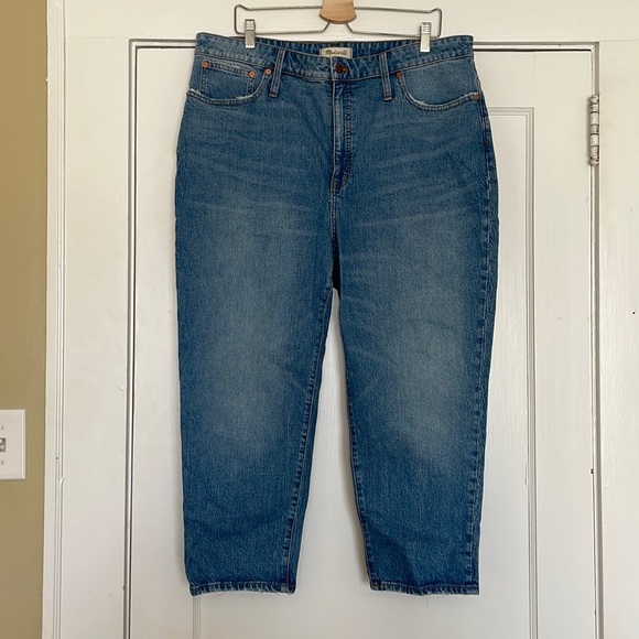 Madewell Petite Classic Straight Jeans in Corson Wash - Picture 3 of 8